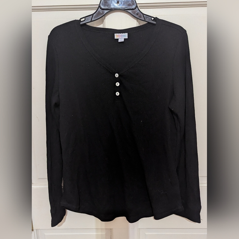 LuLaRoe Ruby Black Waffle Knit Top